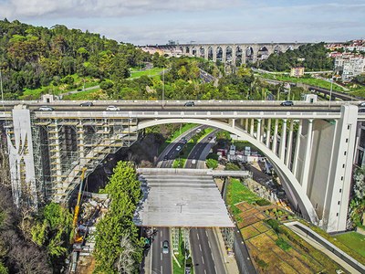 Repairs to the longest viaduct in Lisbon