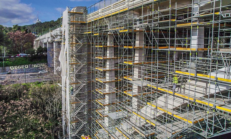 Repairs to the longest viaduct in Lisbon