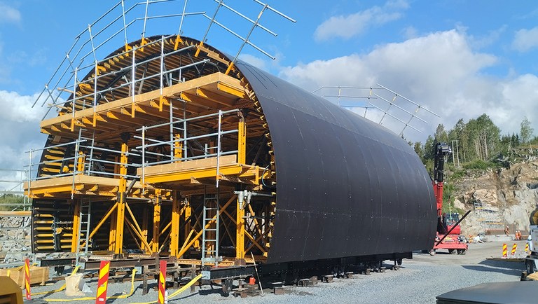 Two new cut-and-cover tunnels on the E18 motorway in Norway