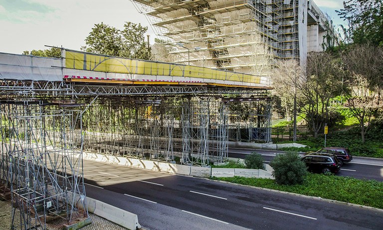 Reparación del viaducto más largo de Lisboa